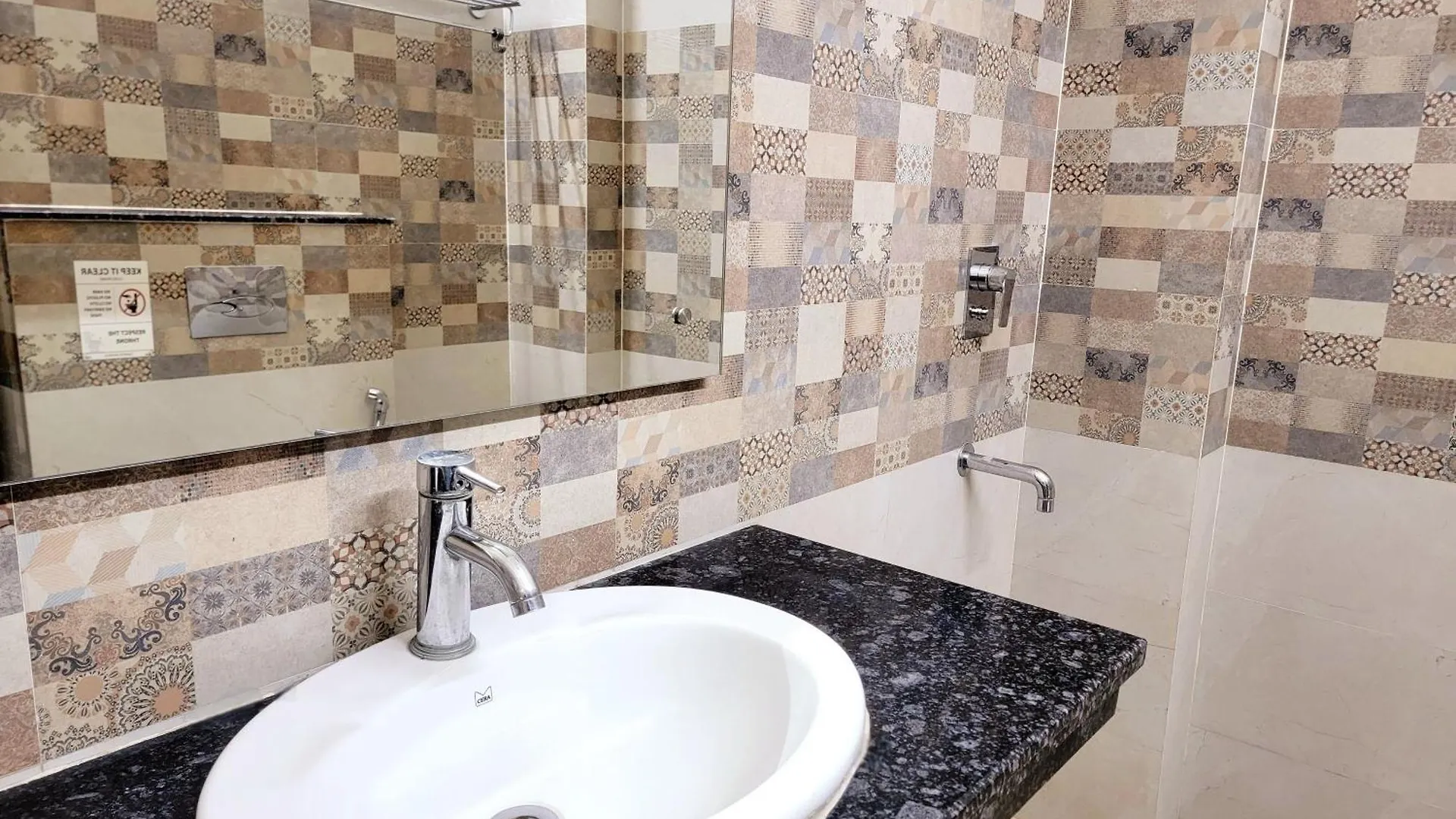 Hotel Vamsor Heights 1047 Gurgaon